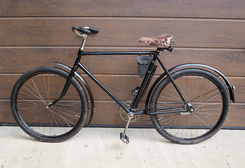 Велосипед ЛВЗ В-14 1948 года выпуска из коллекции Веломузея Андрея Мятиева.