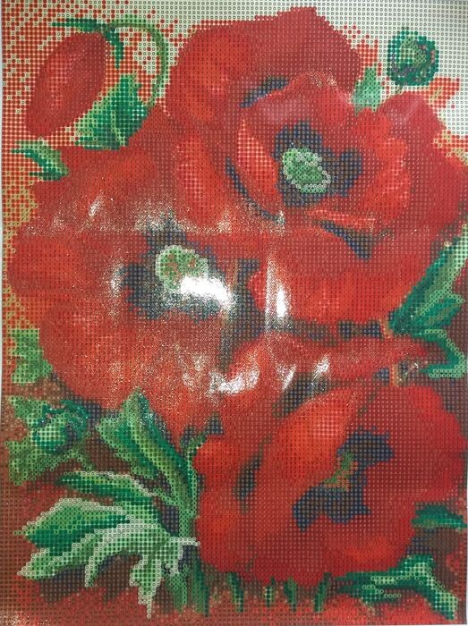 Бликует фотография, а без вспышки получается блёклый снимок. Из личного архива автора канала 