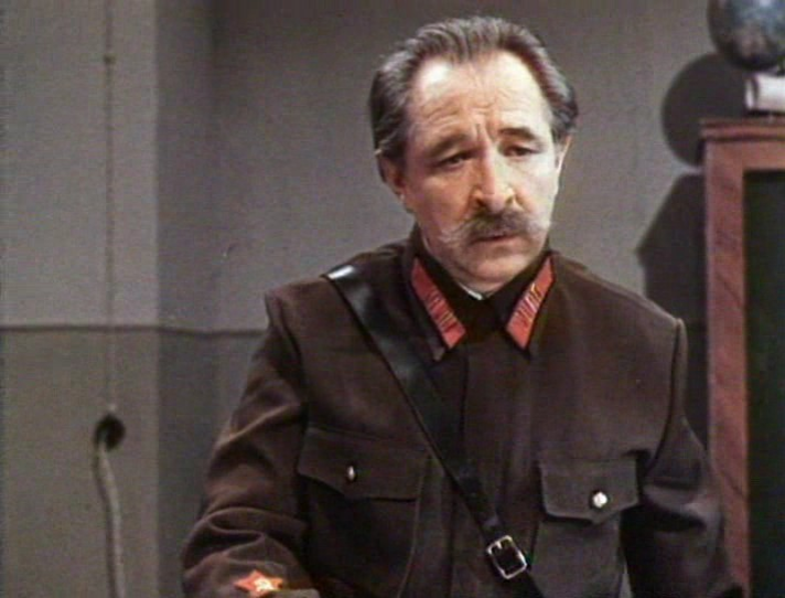 Актера Евгения Лебедева баловнем судьбы точно не назовешь. Через что он прошел, даже представить страшно. Но он не сломался, а стал Великим русским Артистом.-14