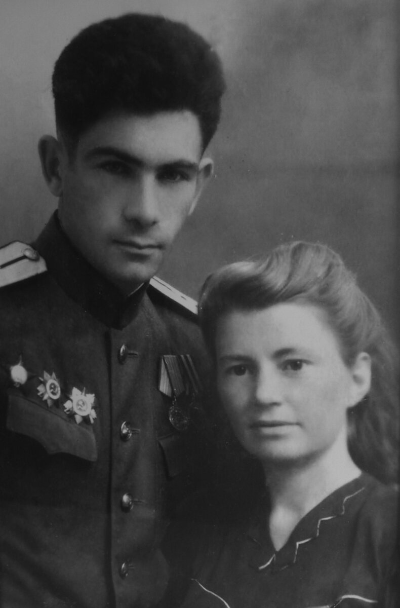 А.Г. Гуткович с супругой.