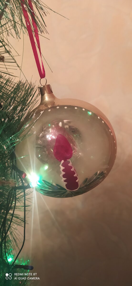 Игрушку я купила  в 1984 году, с первой зарплаты