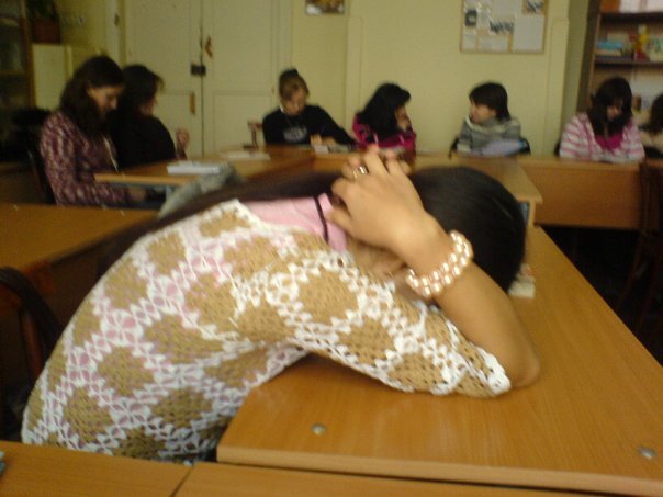 Это я сплю тысячу лет назад на парах. Первое высшее, спасибо за знание английского и за введение в психологию.=)