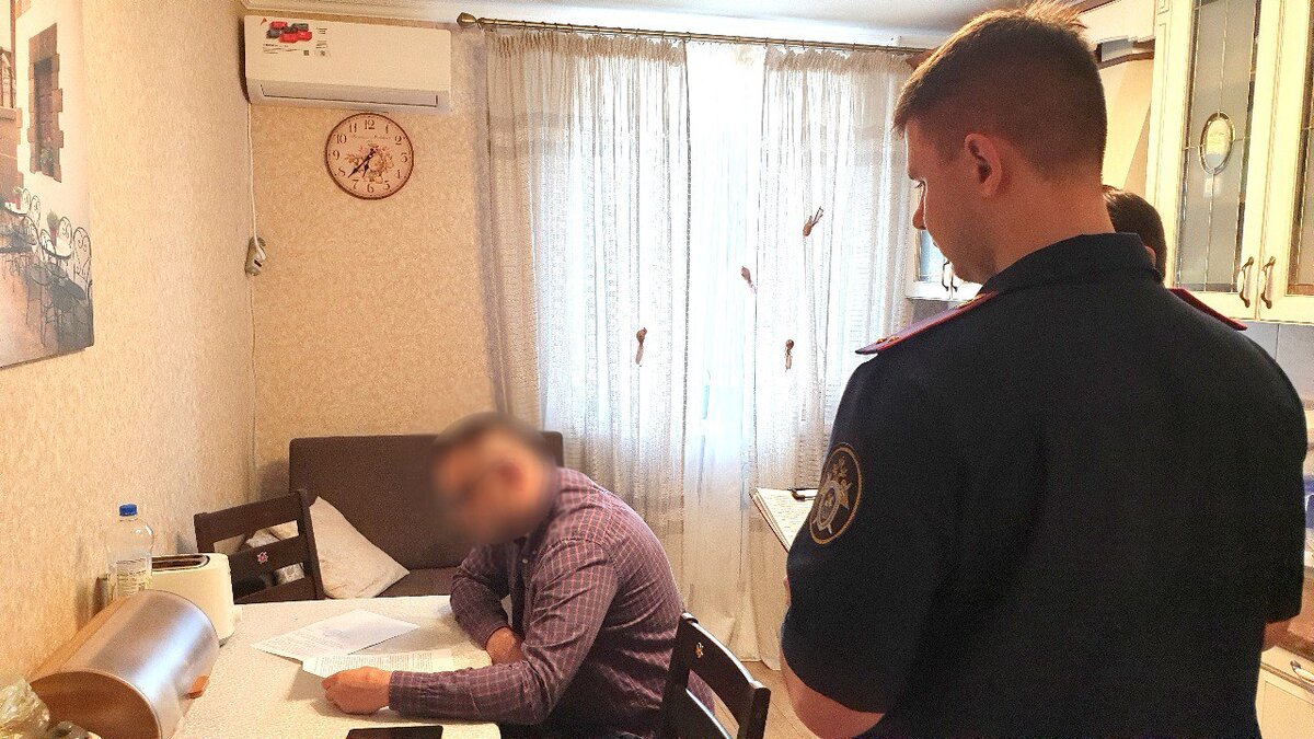    СК показал видео обыска и допроса главврача Брянского онкодиспансера Кацкова avchernov