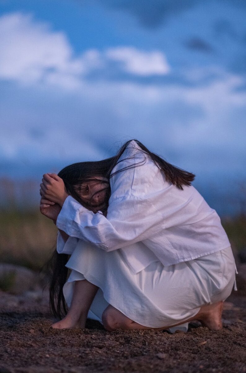 Ненависть не делает нас счастливыми. 