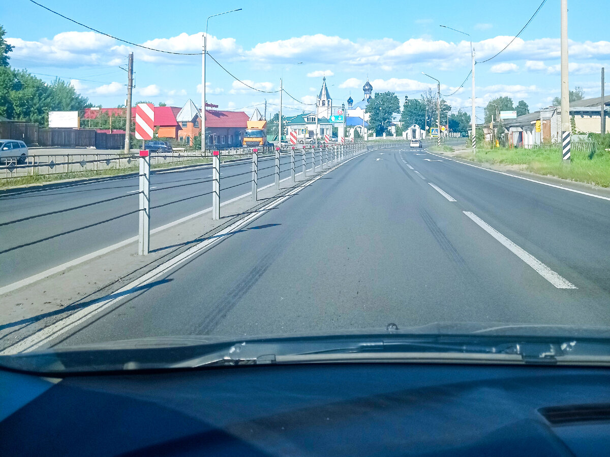 М7: Москва – Гороховец. Купола церкви Казанской иконы Богородицы на въезде в город