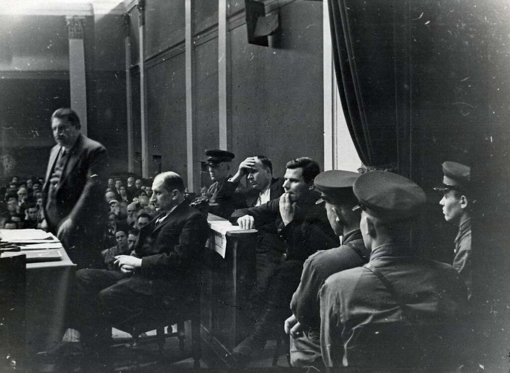 Первый московский процесс. Источник: namednibook.ru