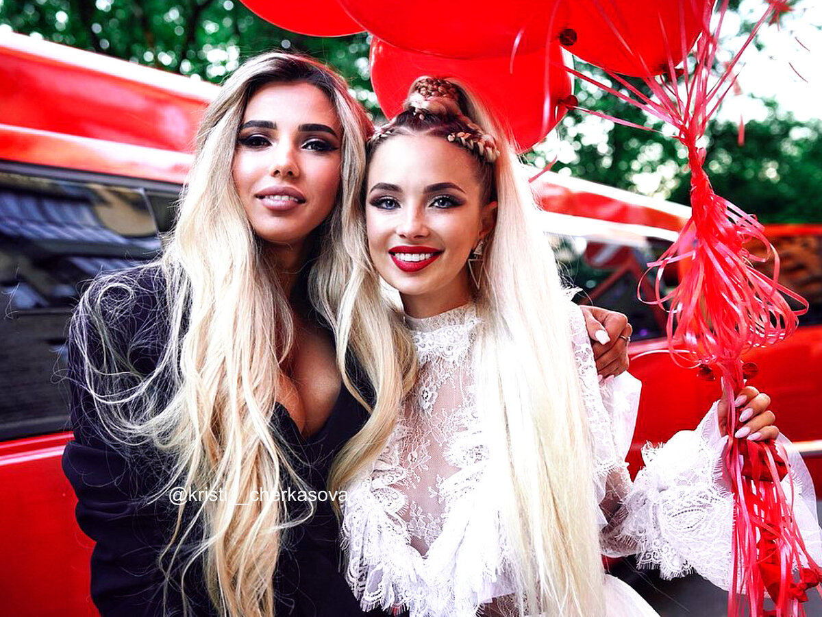 Девичник Кристины Ослиной. Фото: instagram, •••КРИСТИНА ЧЕРКАСОВА••• (@kristi__cherkasova)