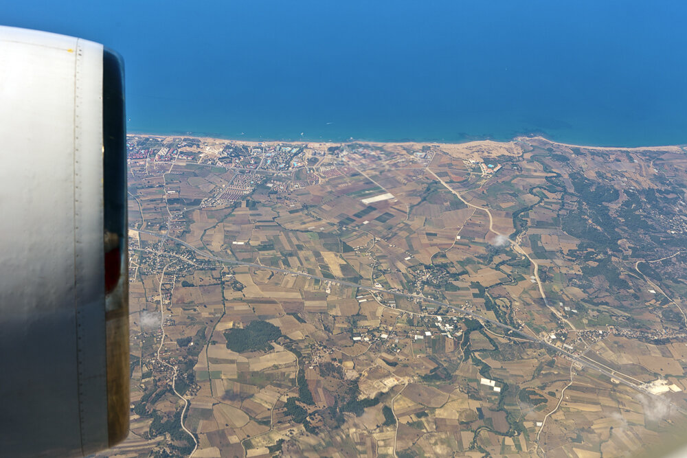 Несколько сотен тонн металла и пластика в воздухе. Разве это не чудо?