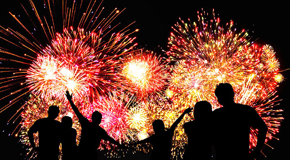 Праздничный фейерверк