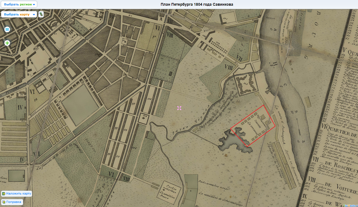 На данной карте, датируемой 1804 году, хрустальный завод уже существует, и находится он в районе современной Мельничной улицы (для наглядности я обвёл его очертания красным). Также карта отражает любопытный факт - в то время Обводный канал пересекался с Лиговским (ныне этот канал не существует), и не имел прямой связи с Невой. Скриншот сделан с помощью сайта www.etomesto.ru
