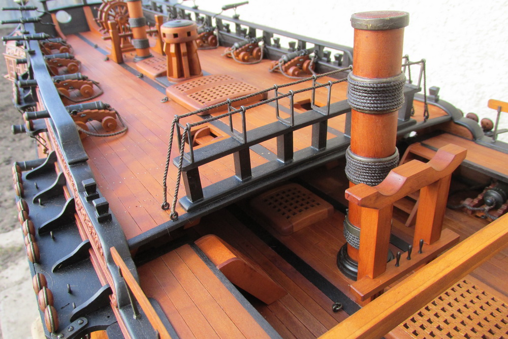 Работа фрегате. Парусник паллада владивосток. Фрегат энтерпрайз 1774 модель корабля. Барк крузенштерн мачты. Работа фрегате.