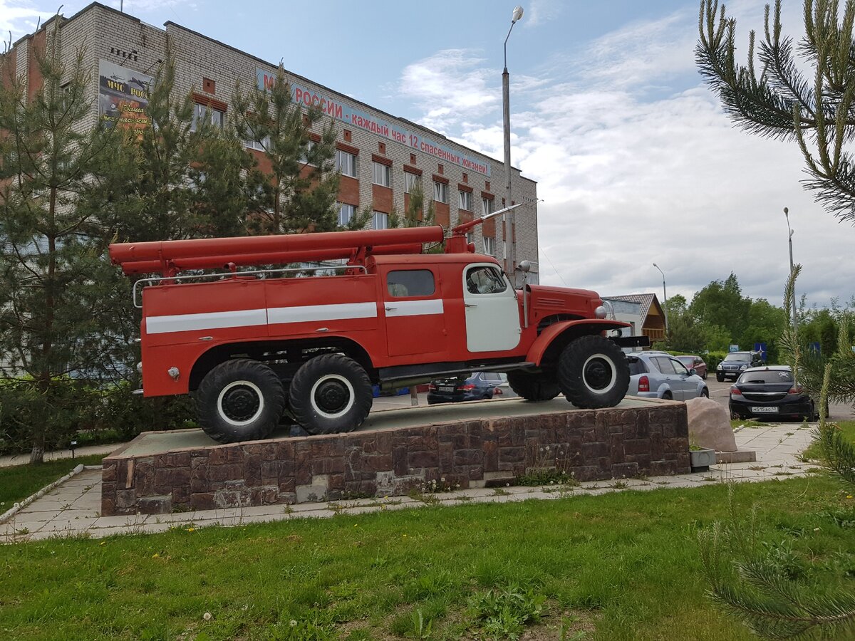 Лучшая память: в Калуге увековечили пожарный ЗИЛ-157 | Fedotov_moto | Дзен