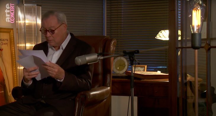 Перформанс Stay Home/YouTube 