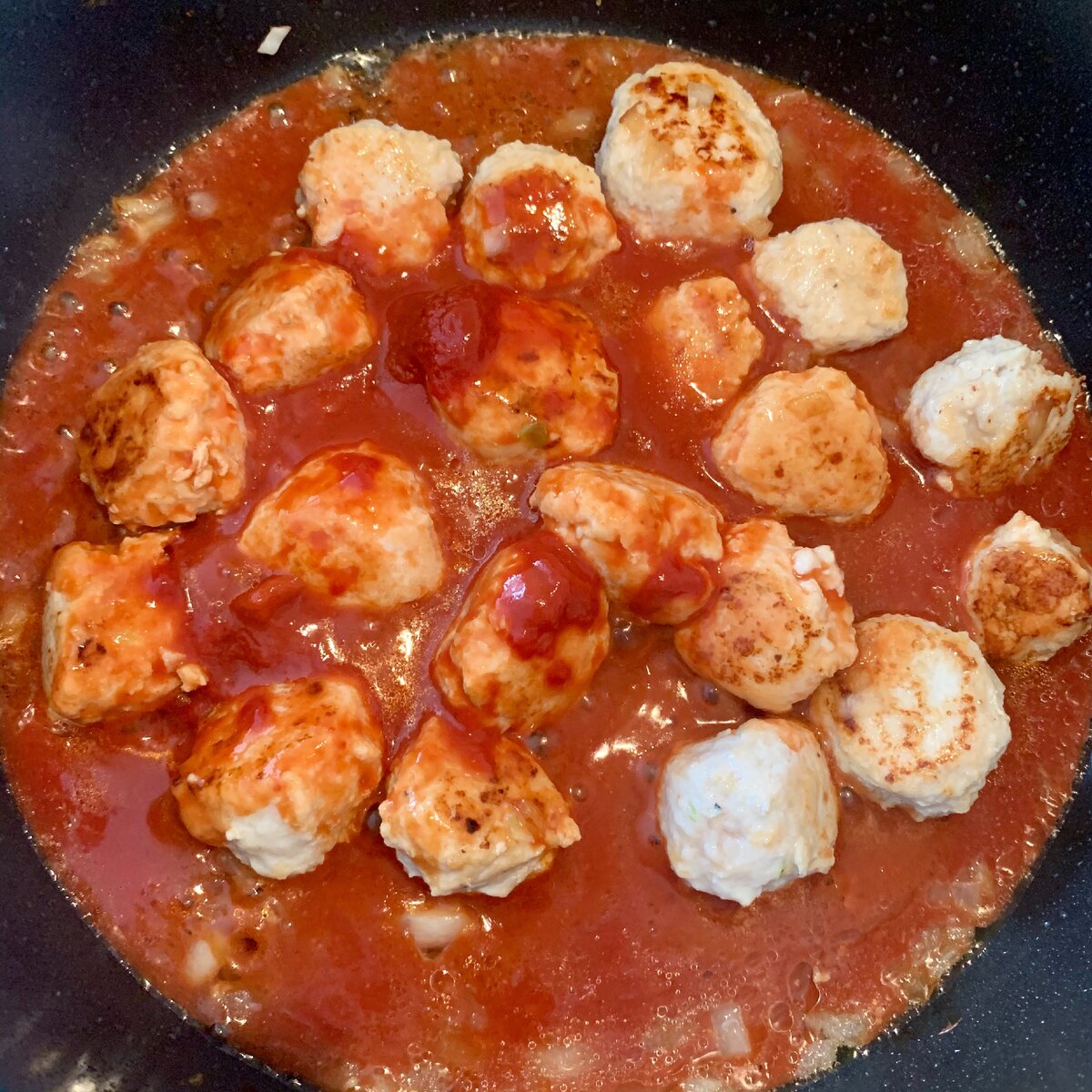 Шаг 1: Приготовление мясных шариков