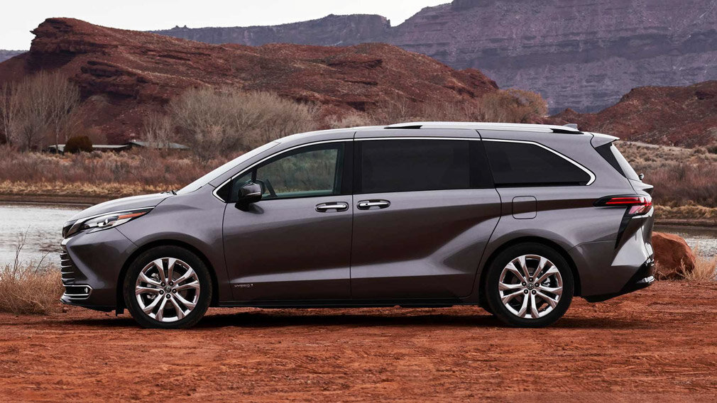 Новая Toyota Sienna