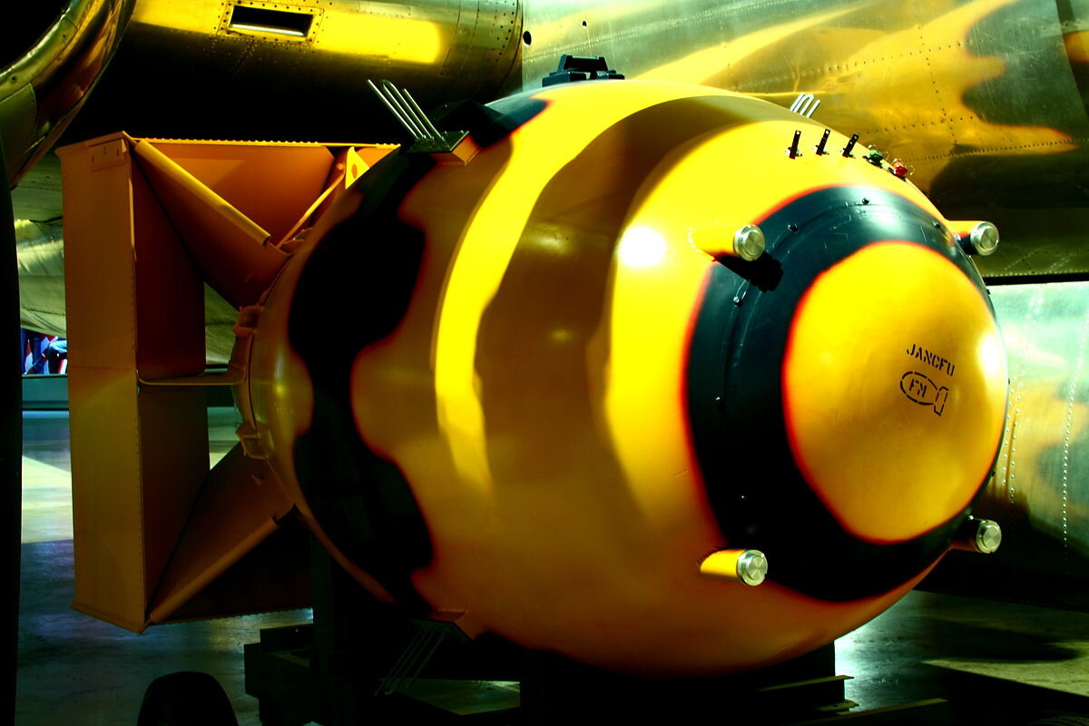 Толстяк — кодовое имя атомной бомбы, разработанной в рамках Манхэттенского проекта, сброшенной США 9 августа 1945 года на японский город Нагасаки, спустя 3 дня после бомбардировки Хиросимы.