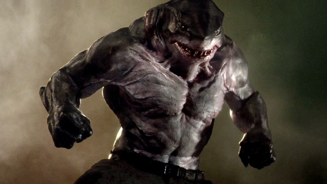 А вот в сериале Флэш Король Акул - человек, который в результате экспериментов стал чудовищем. Несмотря на бюджет сидаба, выглядит он вполне неплохо.