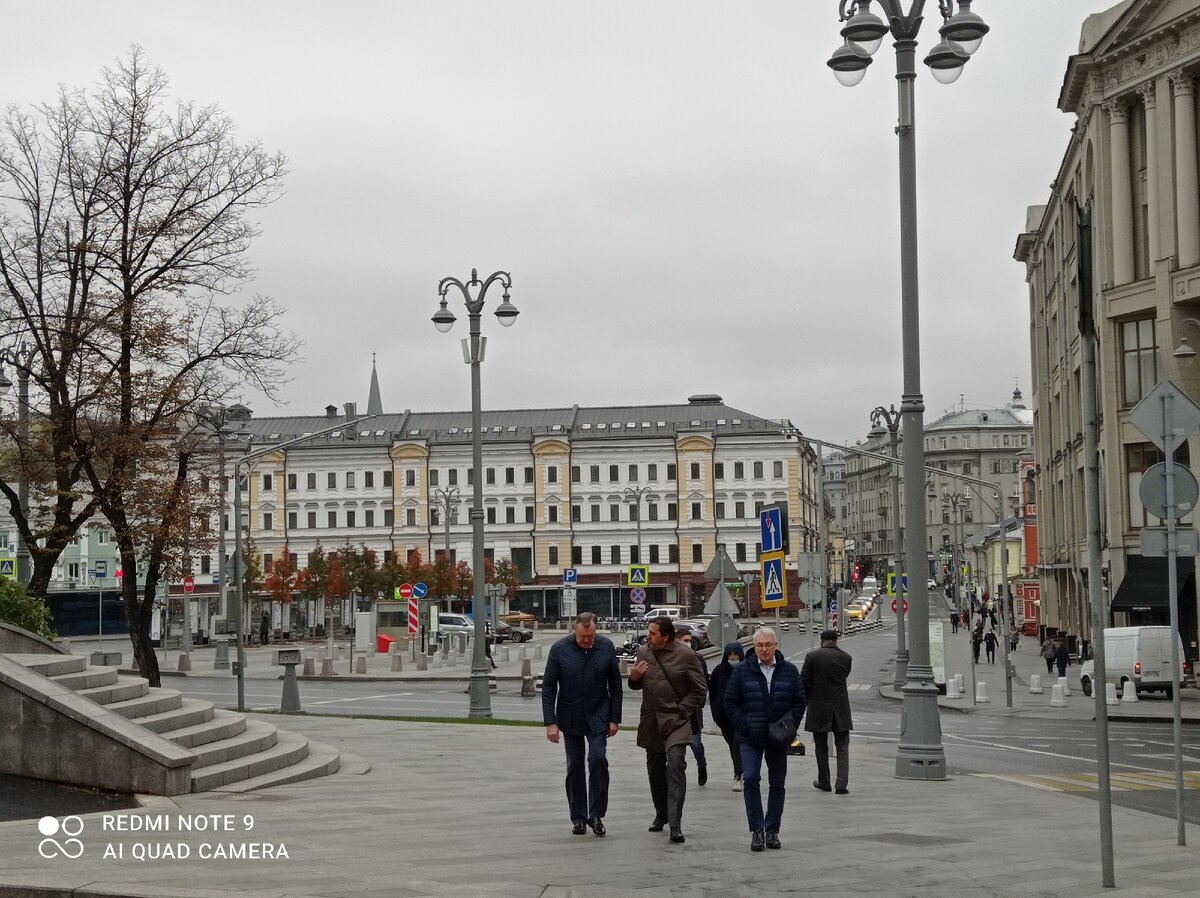 От площади Революции до Китай-город города. Короткая прогулка по старой  Москве. | кухонный конверсатор | Дзен