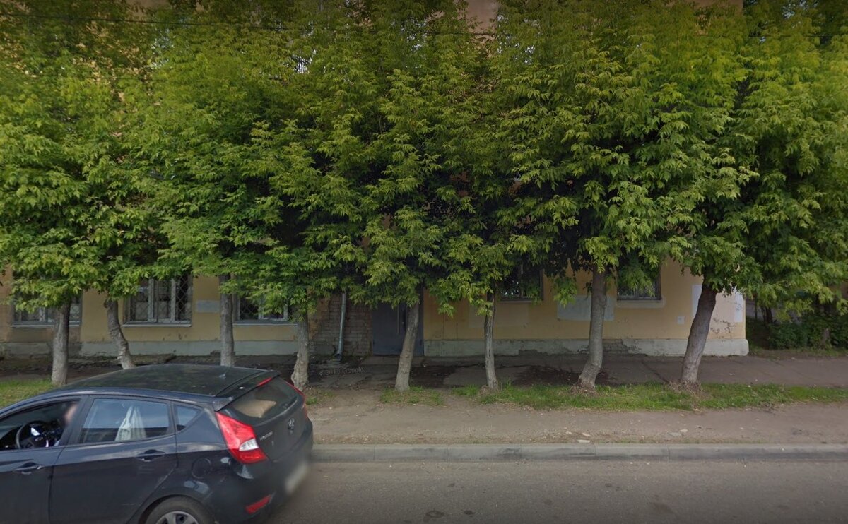 Рядом с проспектом Победы