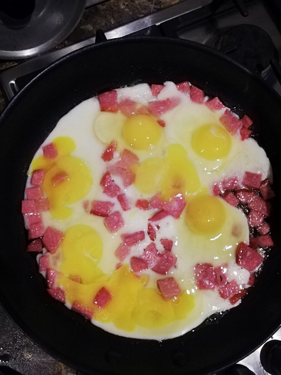 А мы с мужем такое любим. 