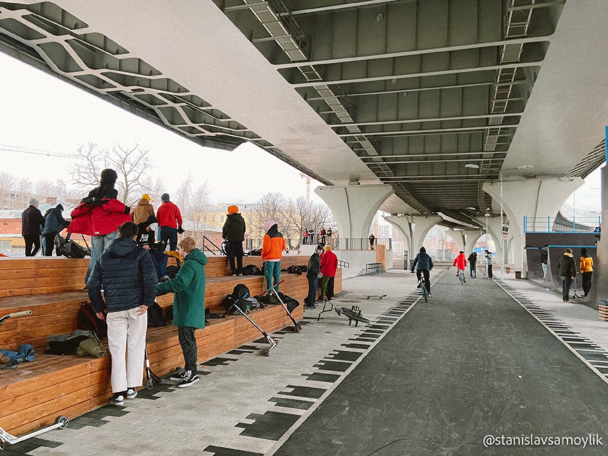 Скейт площадка под мостом Бетанкура