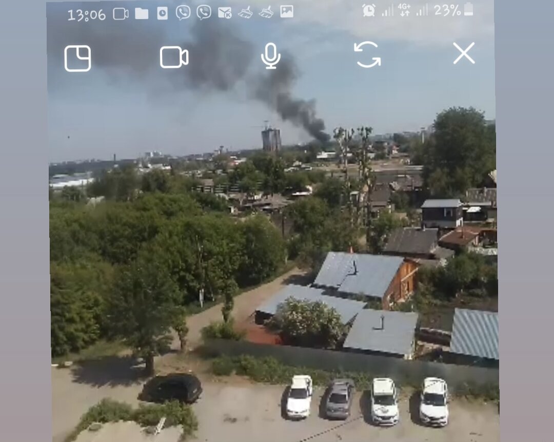 Но самое страшное, это когда лес начал гореть в пригороде Тюмени возле газовой колонки. Взорваться от нагрева могло в любой момент. Вы можете представить весь ужас ситуации, когда горело в одном посёлке так сильно, что все было в дыму в соседней деревне, которая находится за 20!!! Км. В этой деревне было на столько много было, что у каждого в доме остался этот запах до сей поры. У людей была паника. Все были напуганы до ужаса. Тысячи животных пострадали.