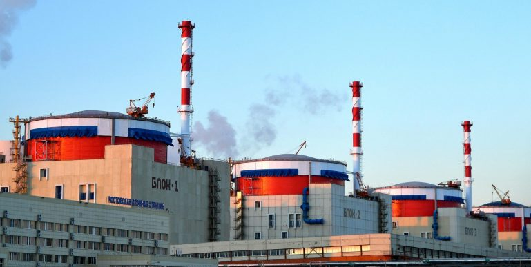 В ночь на 21 октября на Ростовской АЭС в Волгодонске сотрудники обнаружили утечку пара на энергоблоке №2.