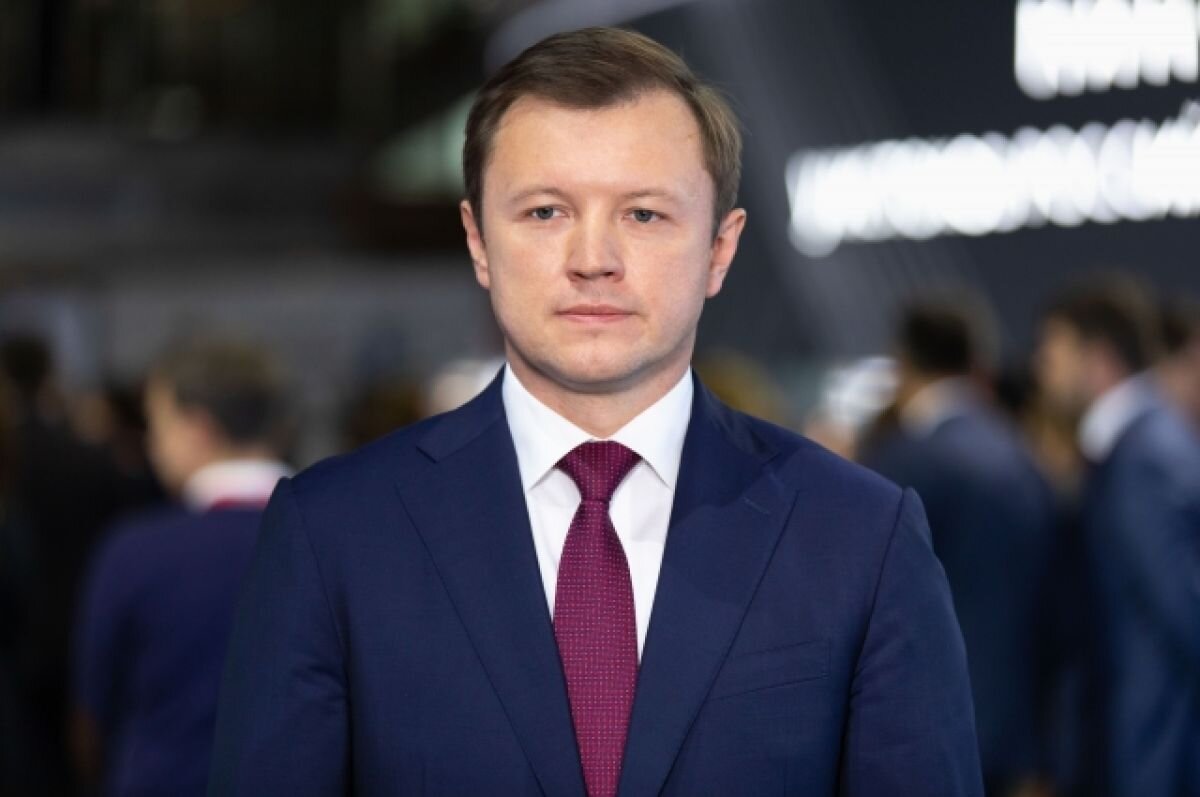    Владимир Ефимов.