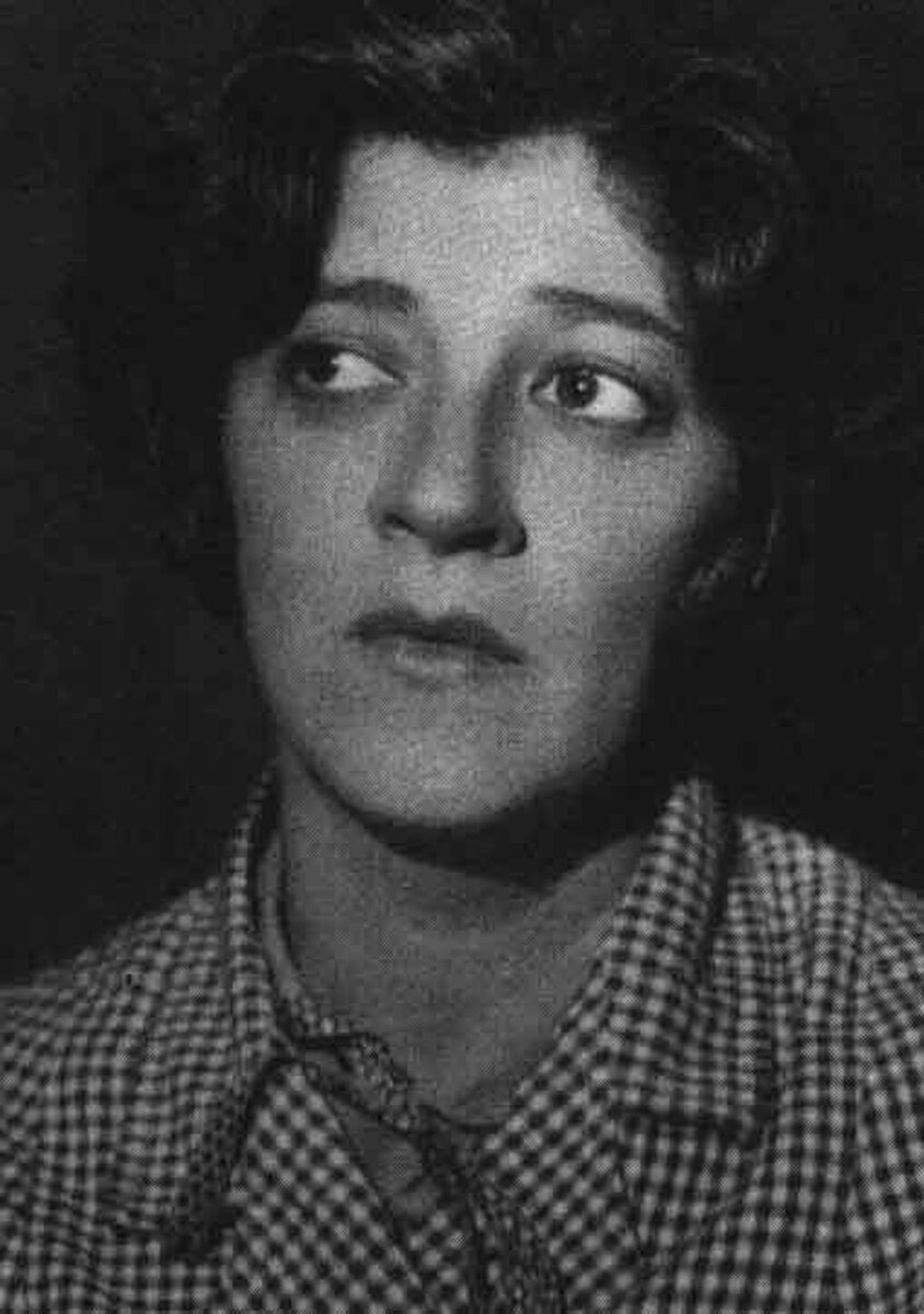 Георгиевна раневская. Фаина Раневская. Раневская Фаина Георгиевна. Раневская Фаина Георгиевна в молодости. Фа на Раневская в молодости.