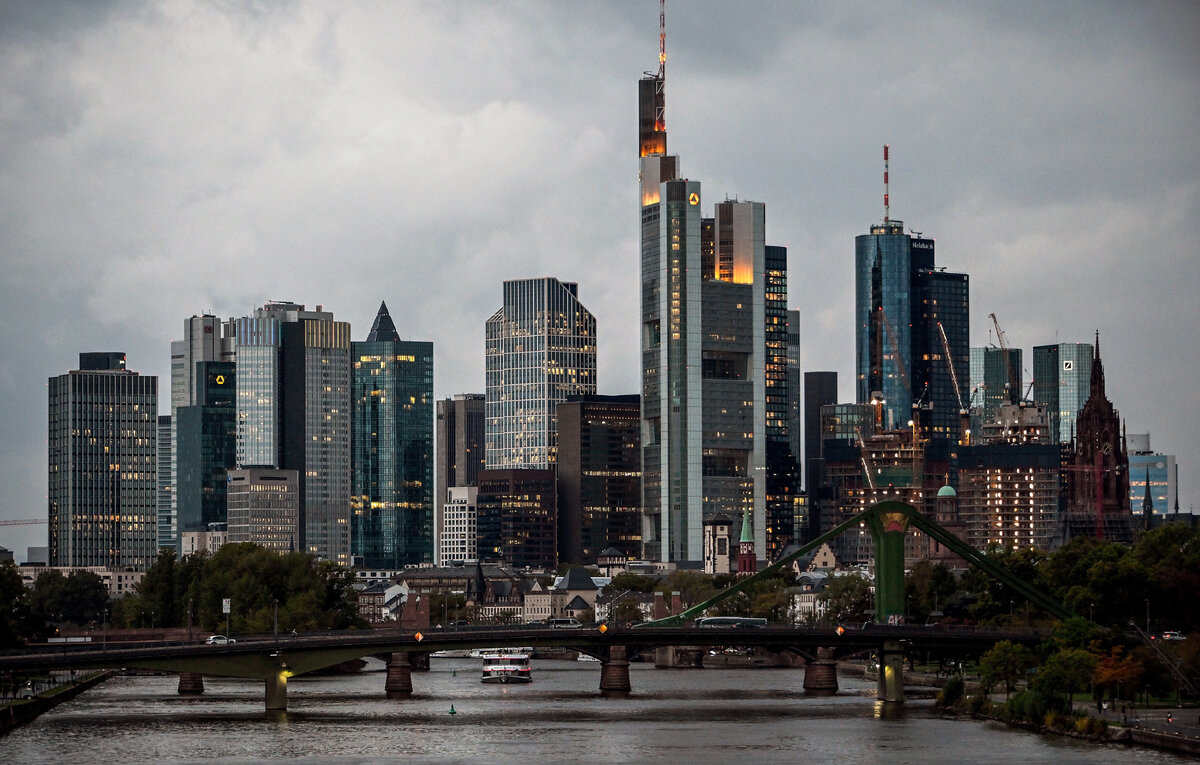    Франкфурт-на-Майне, Германия  EPA-EFE/SASCHA STEINBACH