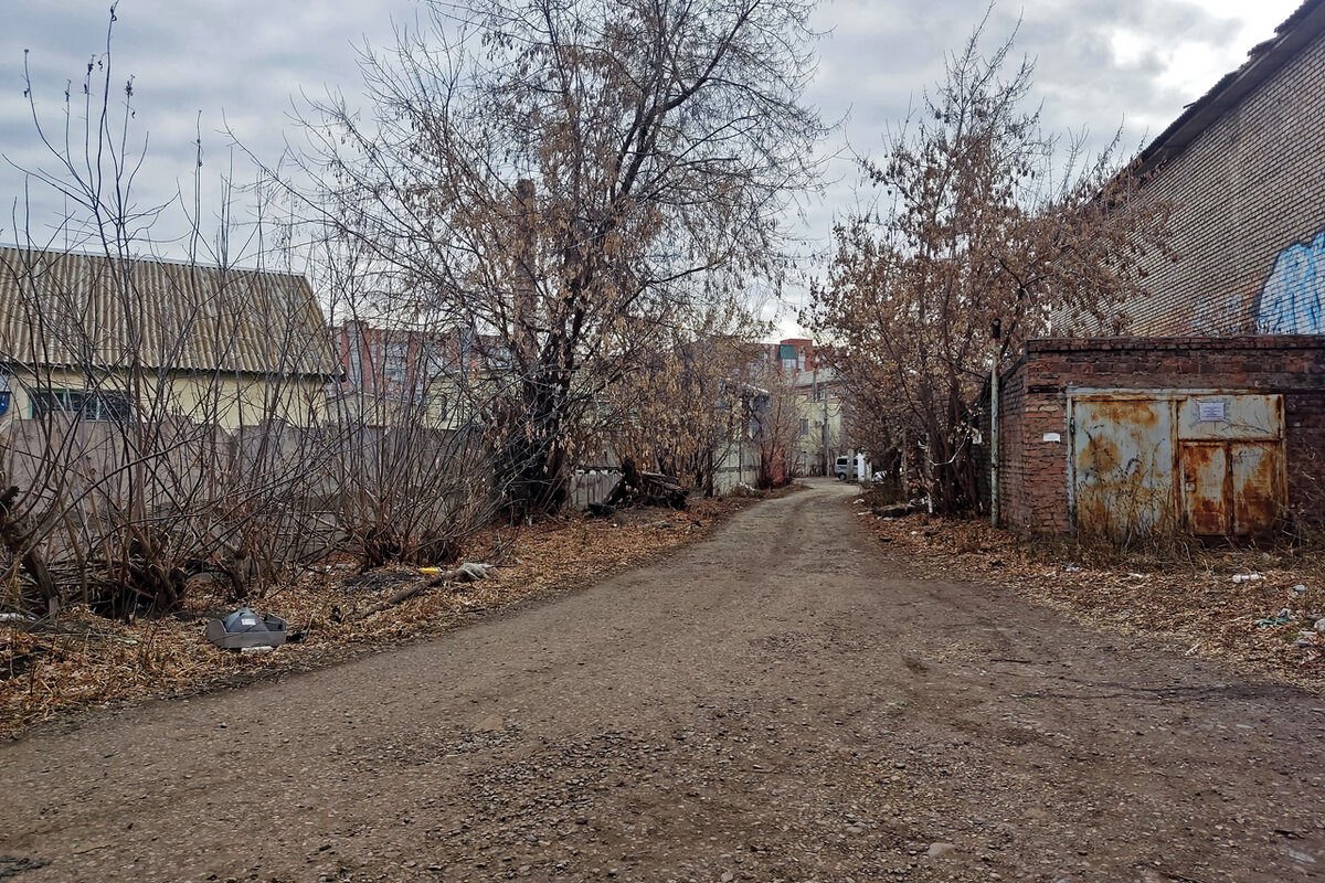     Вот так эта местность выглядит с земли