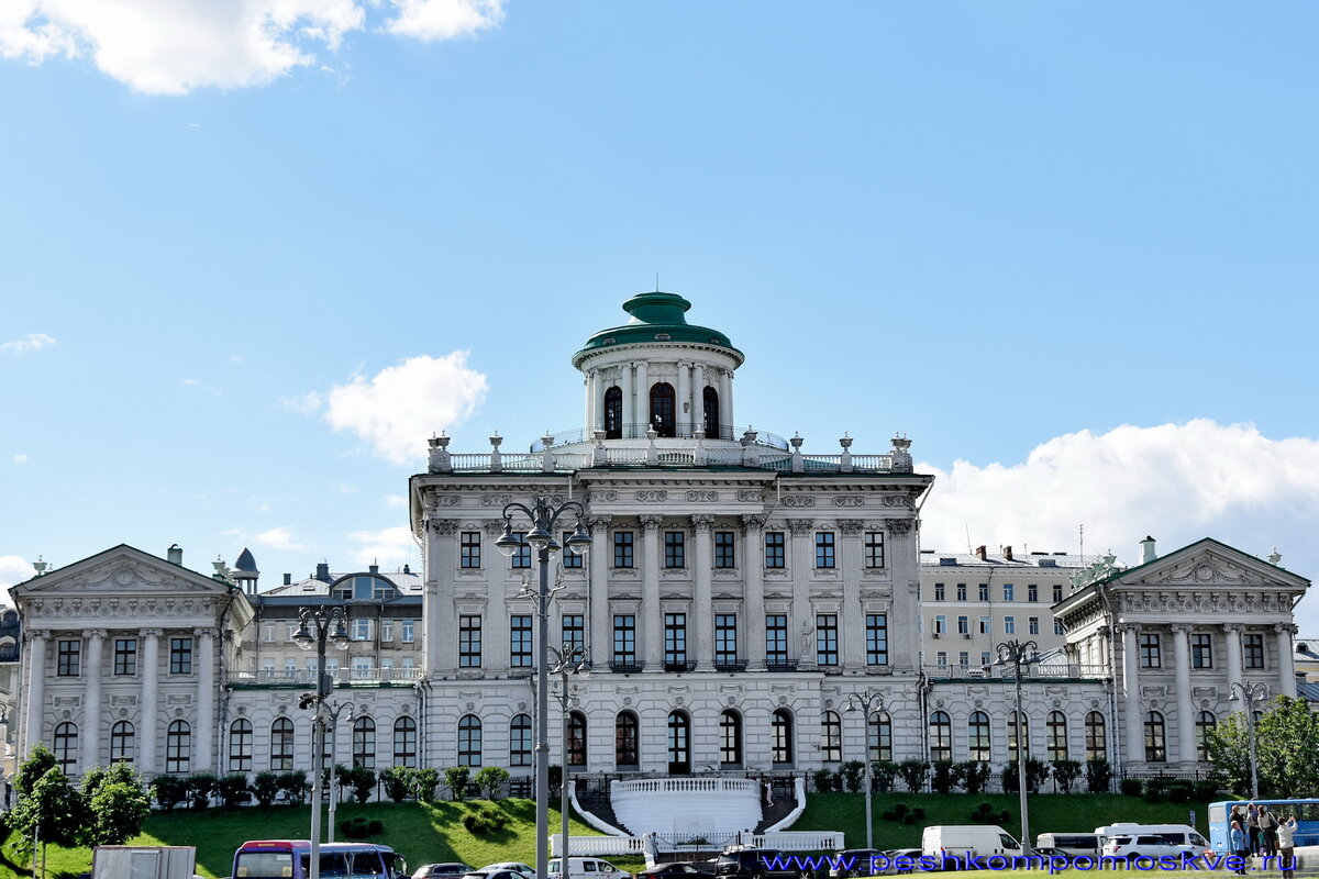 дом пашкова в санкт петербурге