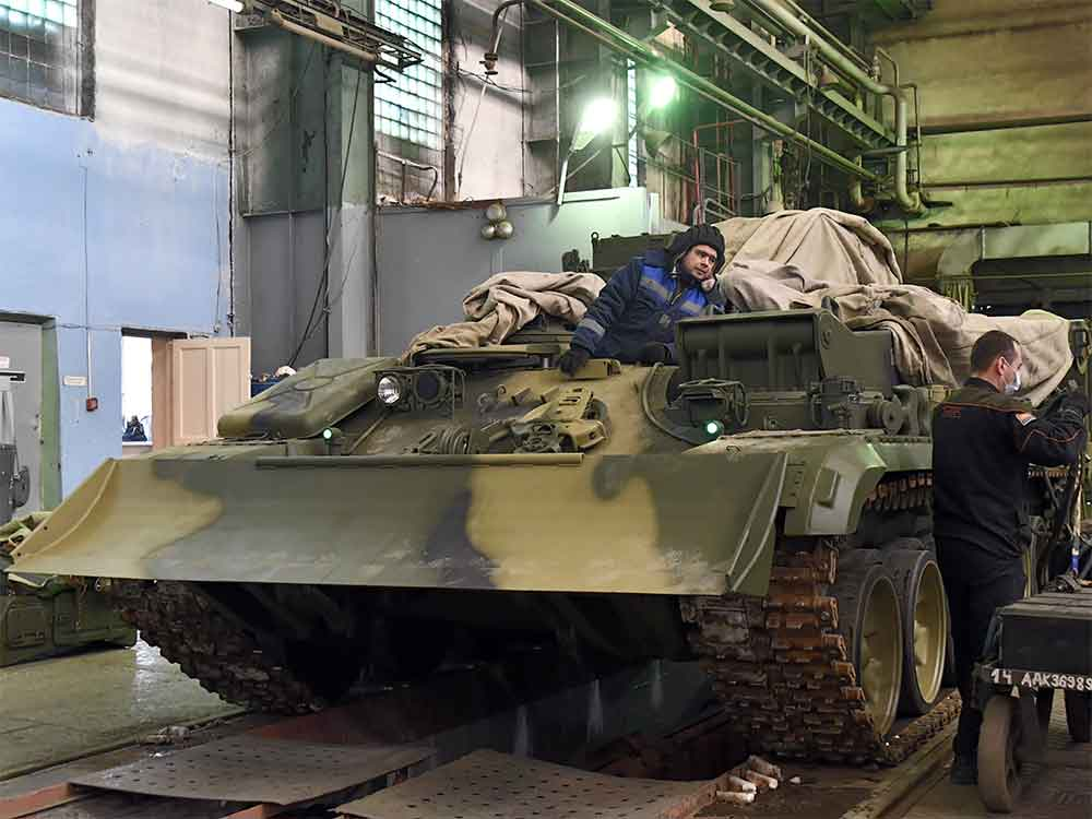 Концерн уралвагонзавод. Брэм УВЗ. Бронированная ремонтно-эвакуационная машина Брэм-1. Caesar Уралвагонзавод. Уралвагонзавод Нижний Тагил танки.