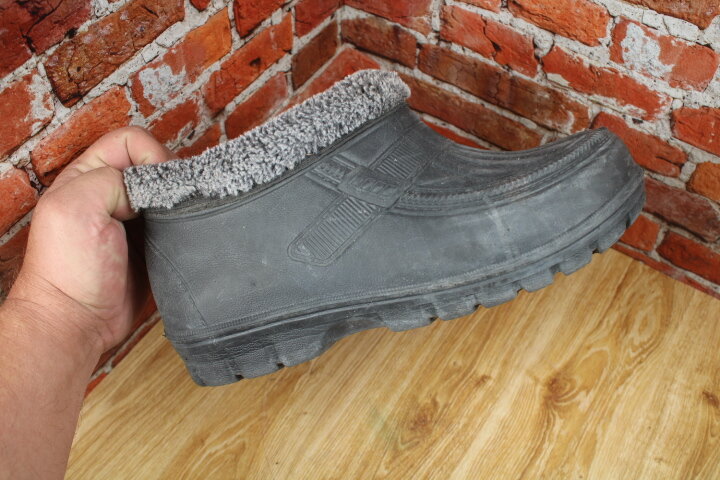 Как сделать обувь нескользкой - советы и инструкция | РБК Украина