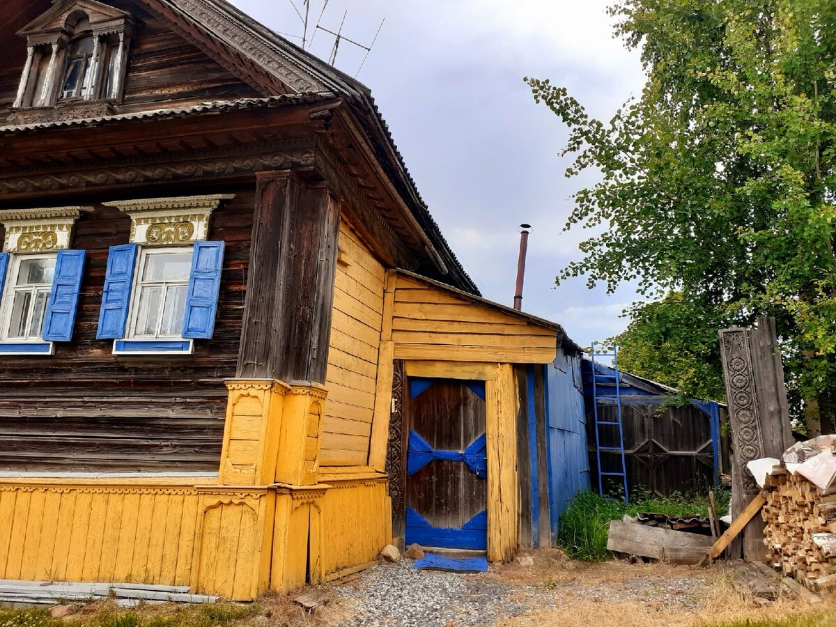 Дом с глухой резьбой в Нижегородской области: жемчужина среди лесов | Света  Шуга | Дзен