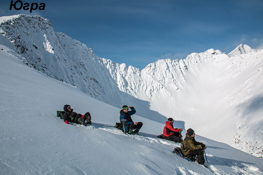 «Цирк» под вершиной Югра и Карелина.