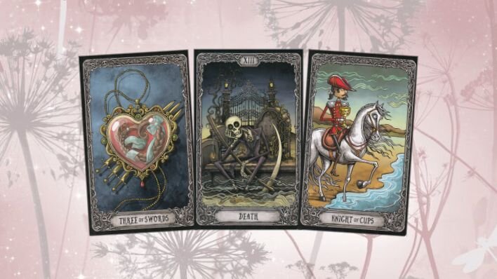 Таро Темный особняк. Фото автора.