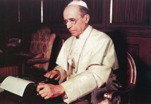    ru.wikipedia.org Карина Романова
