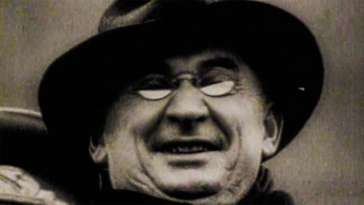 Зачем на самом деле десантники разбивают бутылки о голову | Русская ...