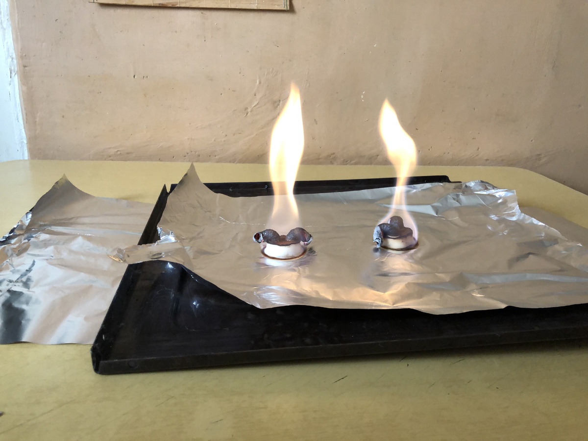 Горит, ждем