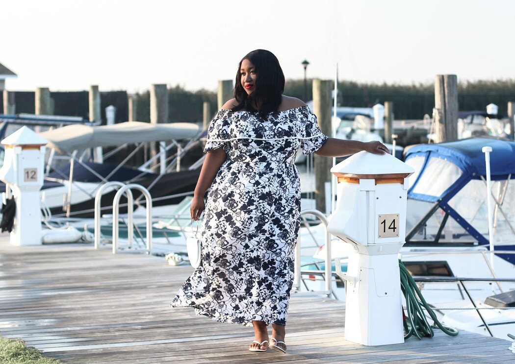 Длинные платья скроют все, что нужно скрыть и откроют то, что вы захотите