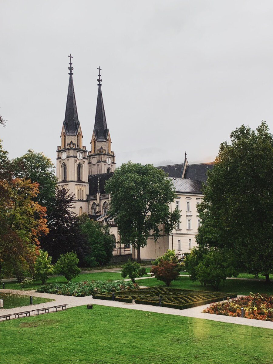 Римско-католическая Соборная церковь Адмонт