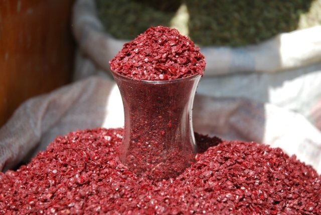 Сумах на рынке в Иерусалиме