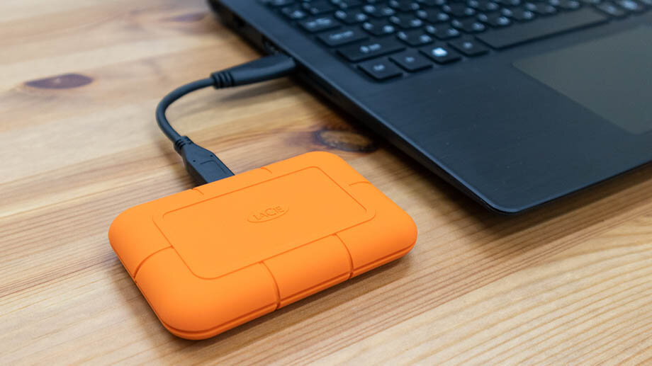 Накопитель LaCie RUGGED SSD