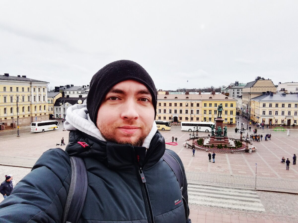 На Сенатской площади в Хельсинки