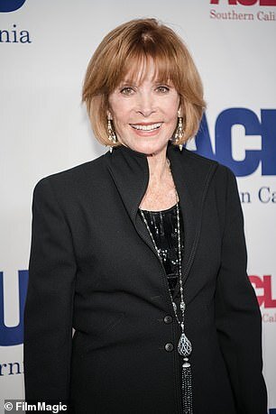 Стефани Пауэрс