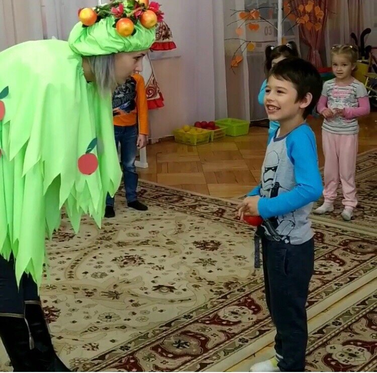 Мой сын на утреннике