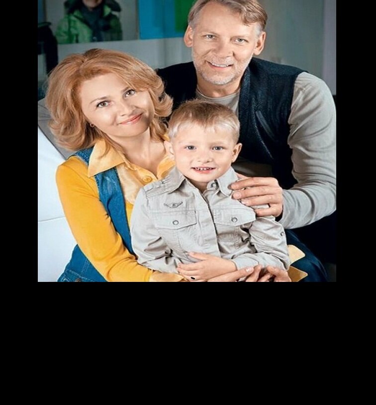 Как выглядит сын актера. Ефремов, никита михайлович. Дети николая добрынина. Евгений кулаков след. Лыков, александр анатольевич сын.