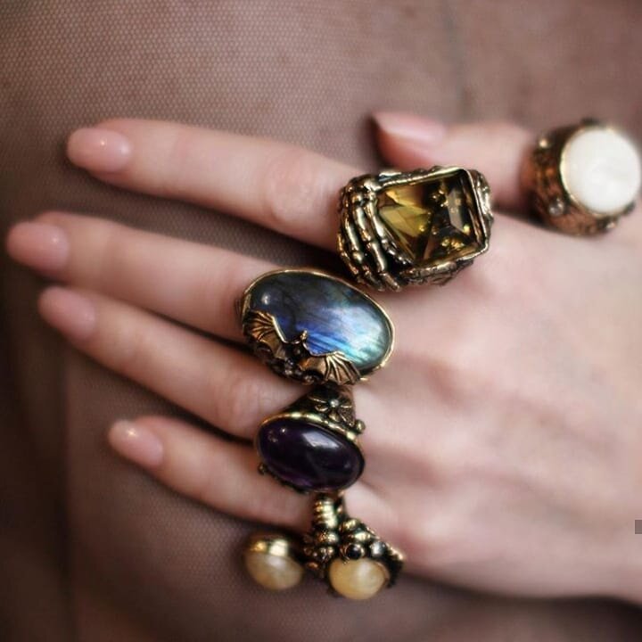 Alcozer & J, фото из русского инстаграма компании