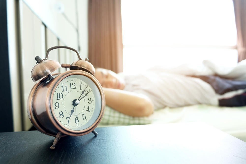 Засыпать и просыпаться вовремя - это легко !